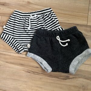 Childhood shorties size 2T gray black white unisex
